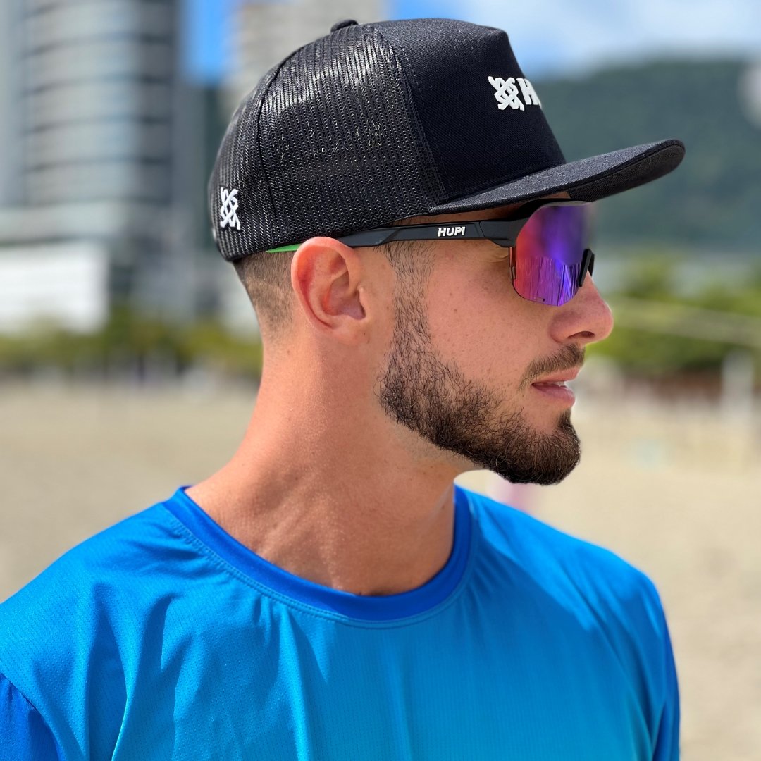 Bone HUPI Trucker Preto Bone HUPI Trucker Preto