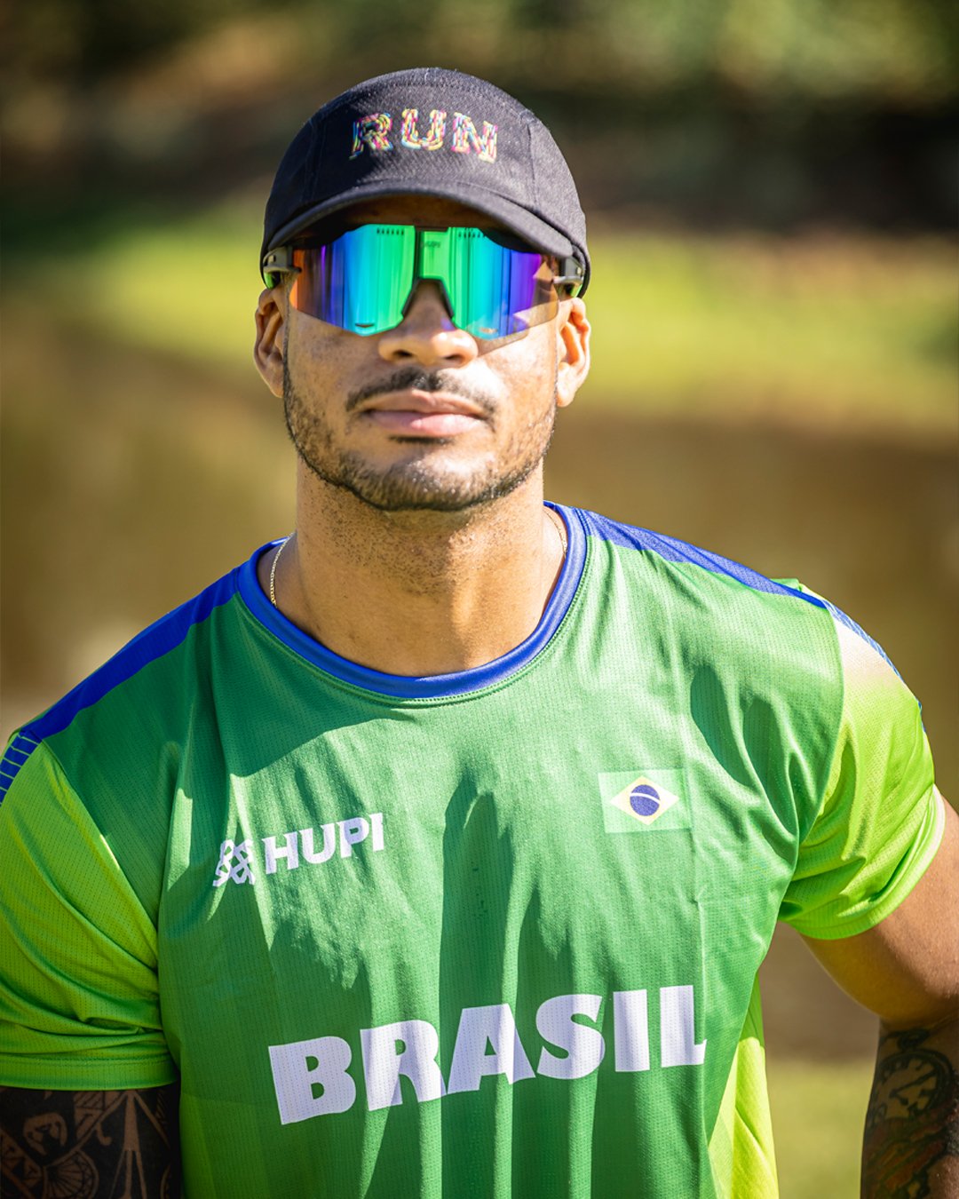 Boné para Corrida HUPI Run Colors Preto Boné para Corrida HUPI Run Colors Preto