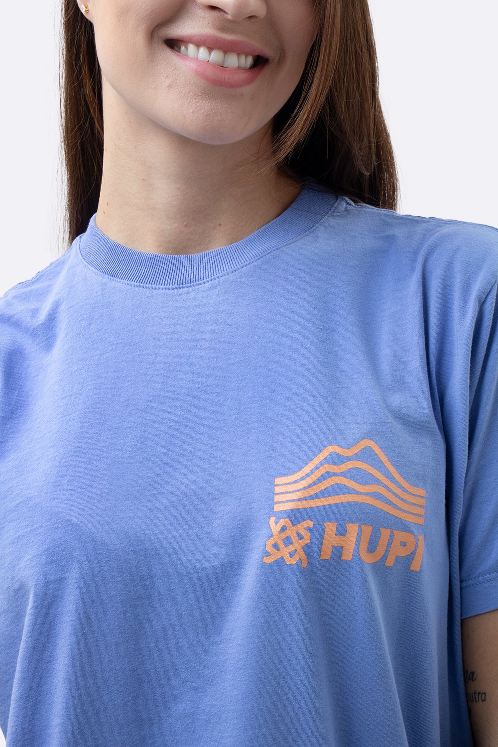 Camiseta HUPI Casual Lilás Mountain Camiseta HUPI Casual Lilás Mountain