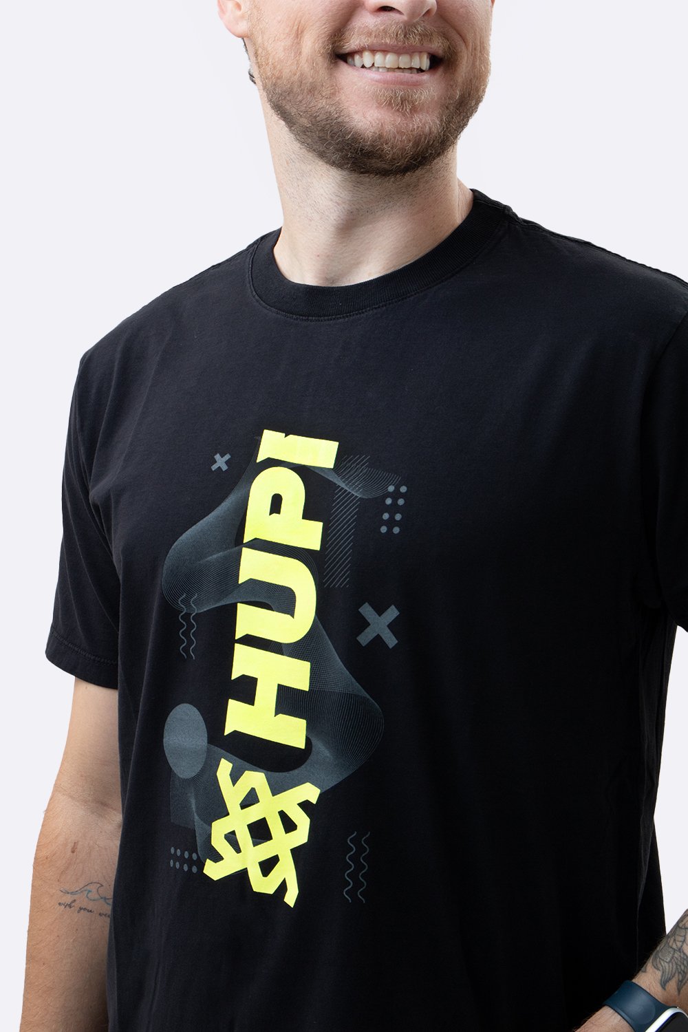 Camiseta HUPI Casual Preta HUPI Logo Camiseta HUPI Casual Preta HUPI Logo