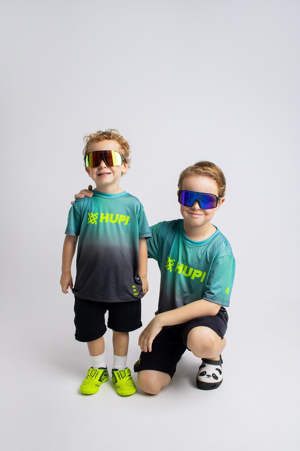 Camiseta Infantil HUPI Colors Team Unissex Camiseta Infantil HUPI Colors Team Unissex