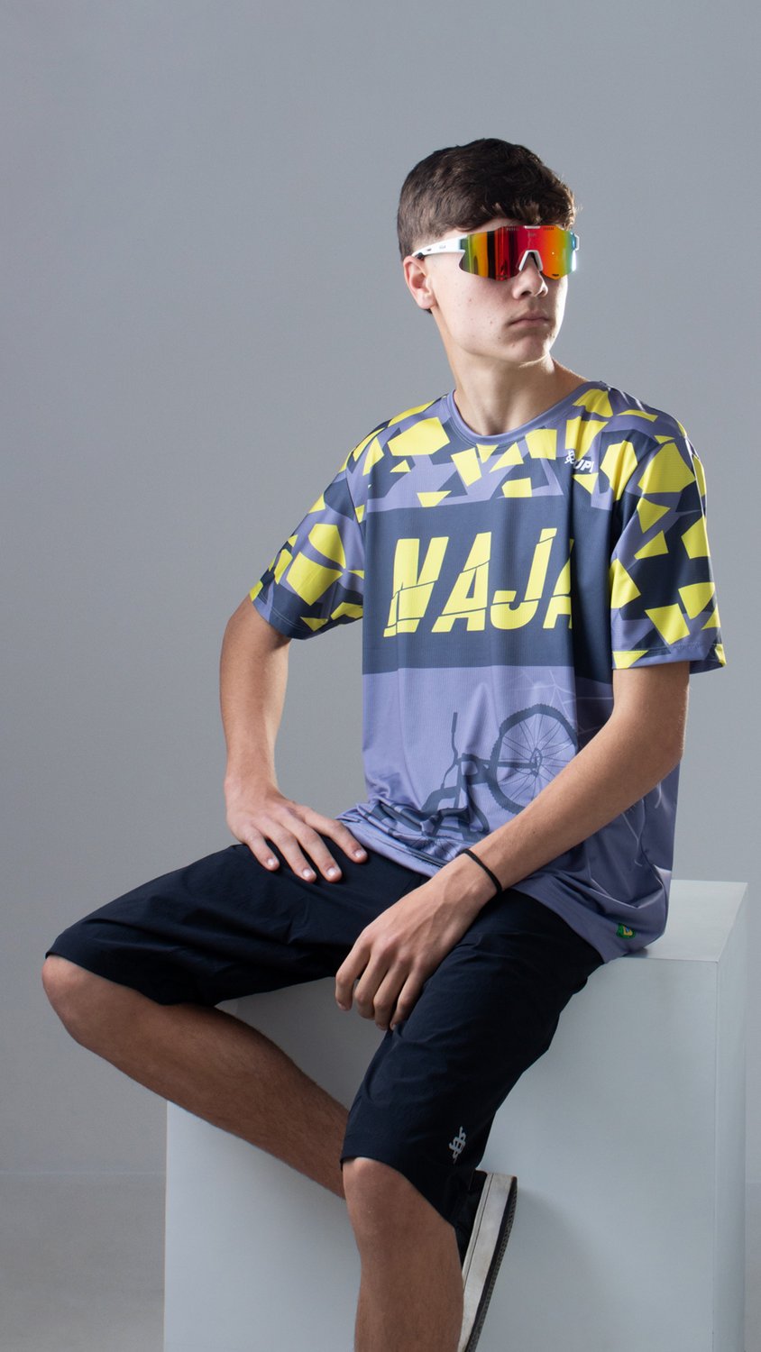 Camiseta Masculina HUPI Bike Naja Grafite/Amarelo Camiseta Masculina HUPI Bike Naja Grafite/Amarelo