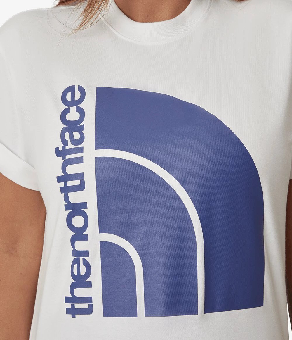 Camiseta The North Face Jumbo Half Dome Tee Branca Unissex Camiseta The North Face Jumbo Half Dome Tee Branca Unissex