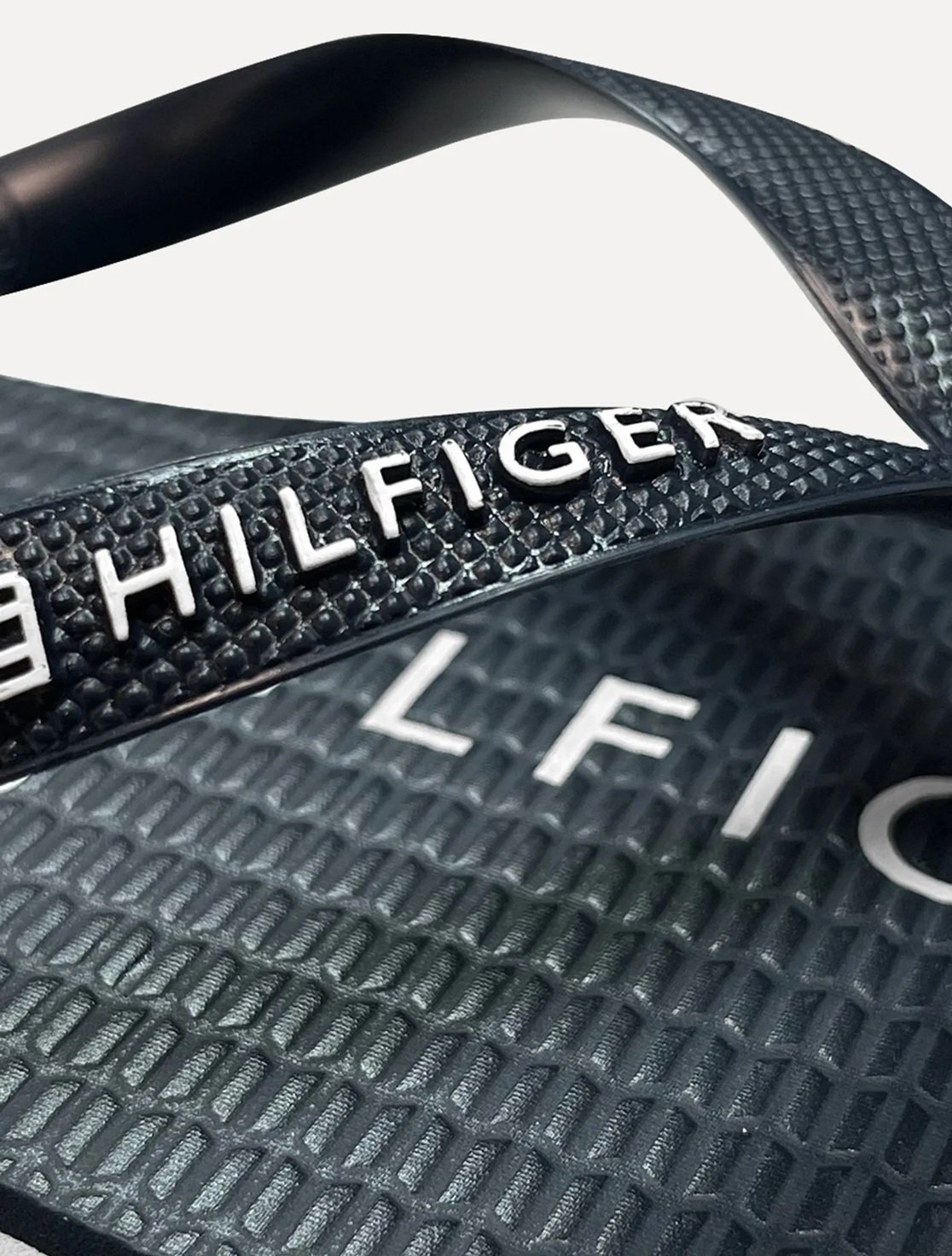 Chinelo Tommy Hilfiger Rubber Masculino Azul Marinho Chinelo Tommy Hilfiger Rubber Masculino Azul Marinho