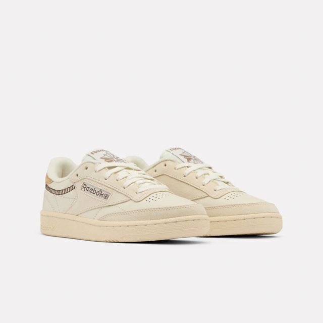 Tênis Reebok Club C 85 Vintage Feminino Off White