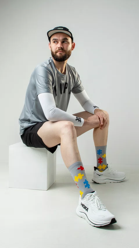 Boné HUPI Run Supreme Cinza