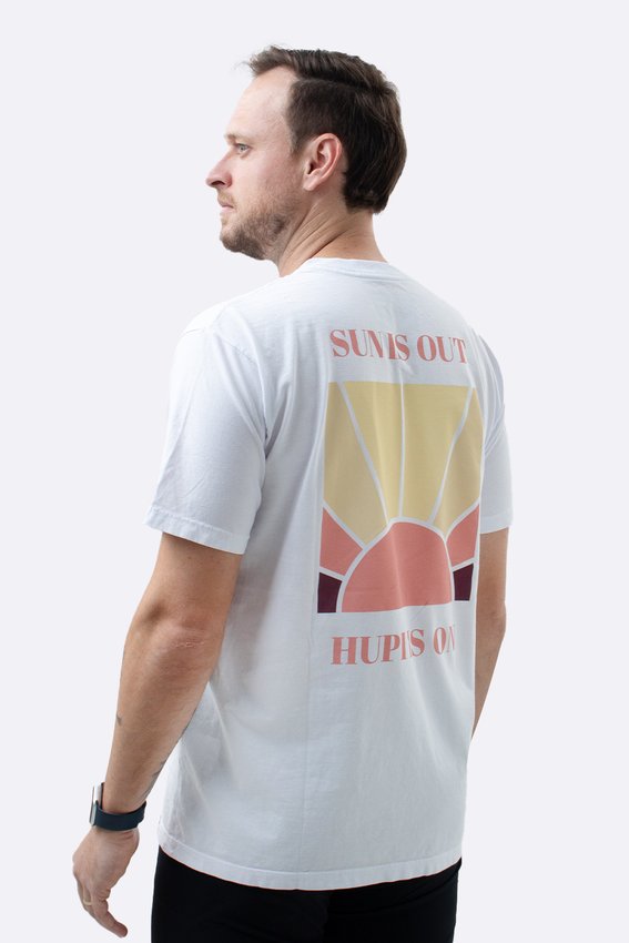 Camiseta HUPI Casual Off White HUPI Is On