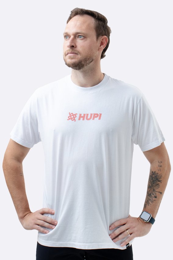 Camiseta HUPI Casual Off White HUPI Is On