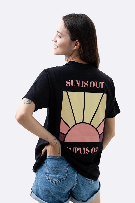 Camiseta HUPI Casual Preta HUPI Is On