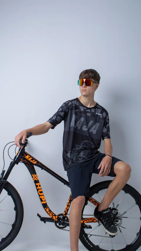 Camiseta Masculina HUPI Bike Naja Preto/Grafite