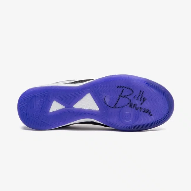 Chuteira Futsal Umbro Pro 5 Bump Preto e Roxo