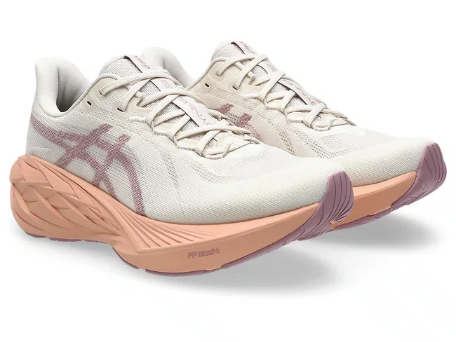 Tênis ASICS Dynablast 6 SE Feminino Bege