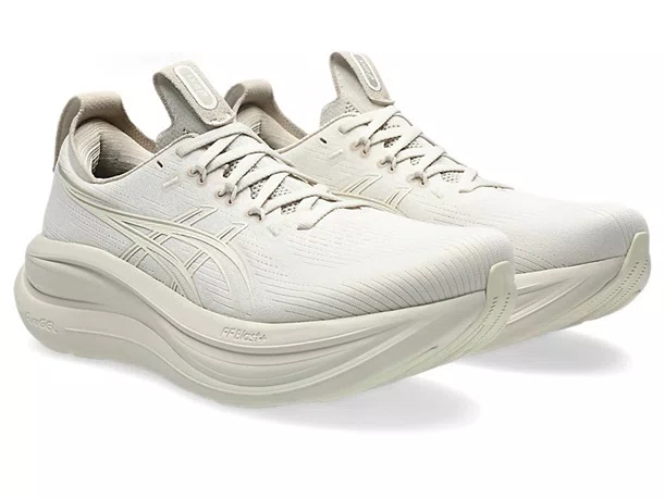 Tênis ASICS GEL-Nimbus 28 Masculino Bege