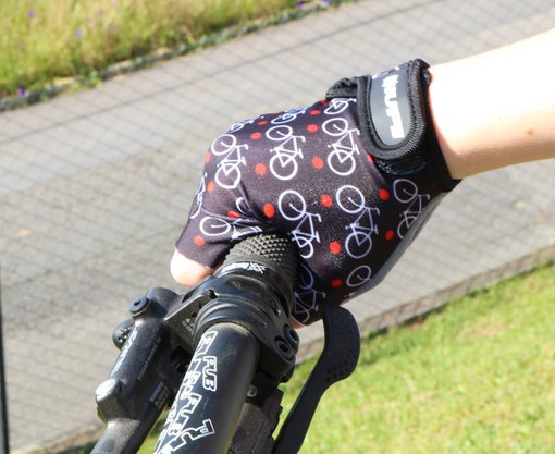 Luva Ciclismo HUPI Eco Dedo Curto Love Bike Preto
