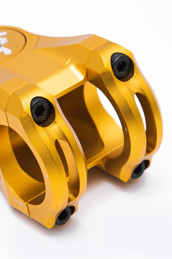 Avanço Suporte Guidão HUPI Strip 31.8mm 50mm - Dourado
