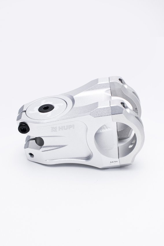 Avanço Suporte Guidão HUPI Strip 31.8mm 50mm - Prata