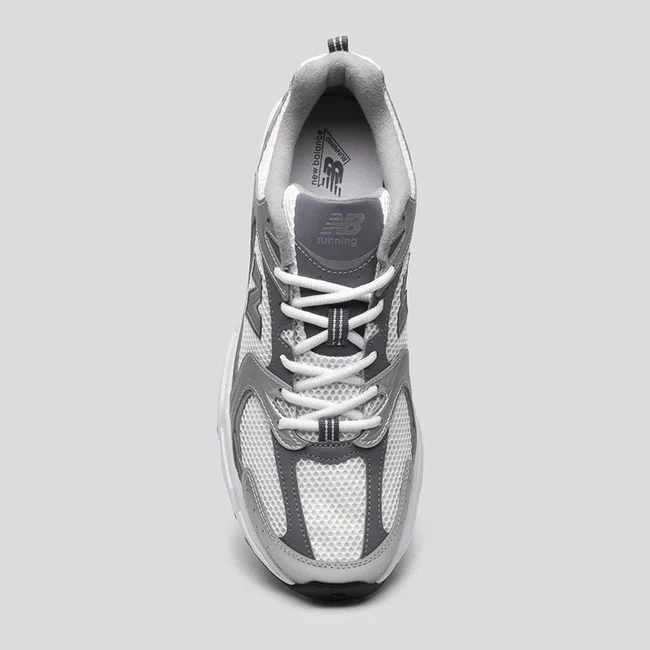 Tênis New Balance 530 Feminino Prata e Grafite