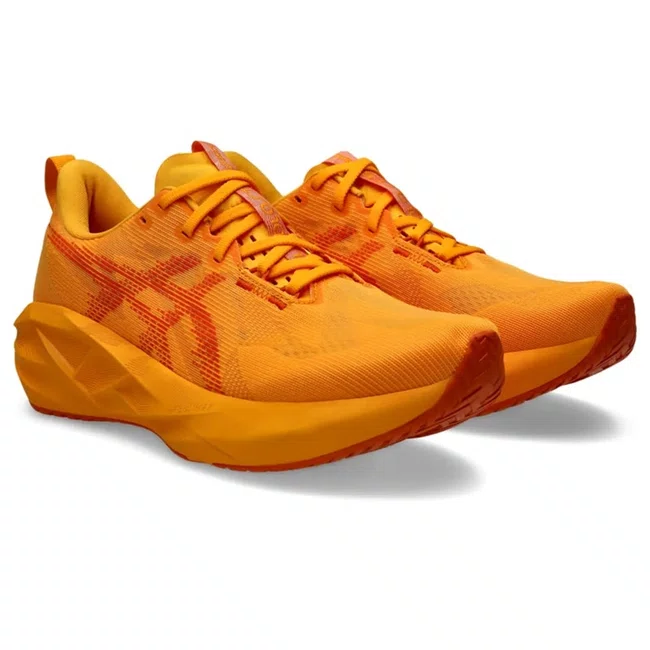 Tênis ASICS Novablast 5 Masculino Laranja