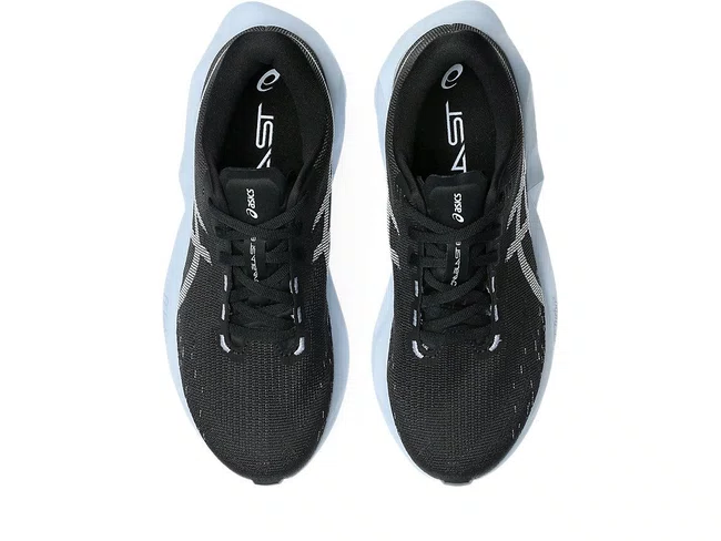 Tênis ASICS Novablast 6 Feminino Preto e Azul