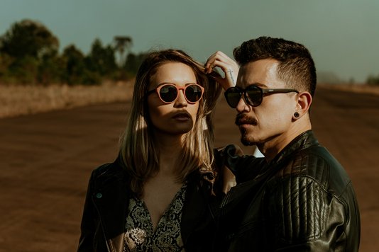 Óculos de Sol HUPI Kona Preto Fosco Lente Verde Espelhado