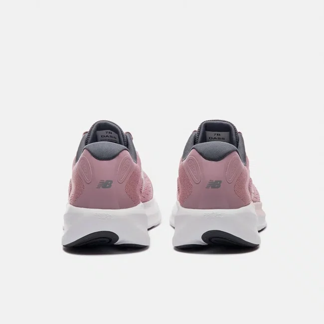 Tênis New Balance Fresh Foam 680v9 Feminino Rosa e Cinza