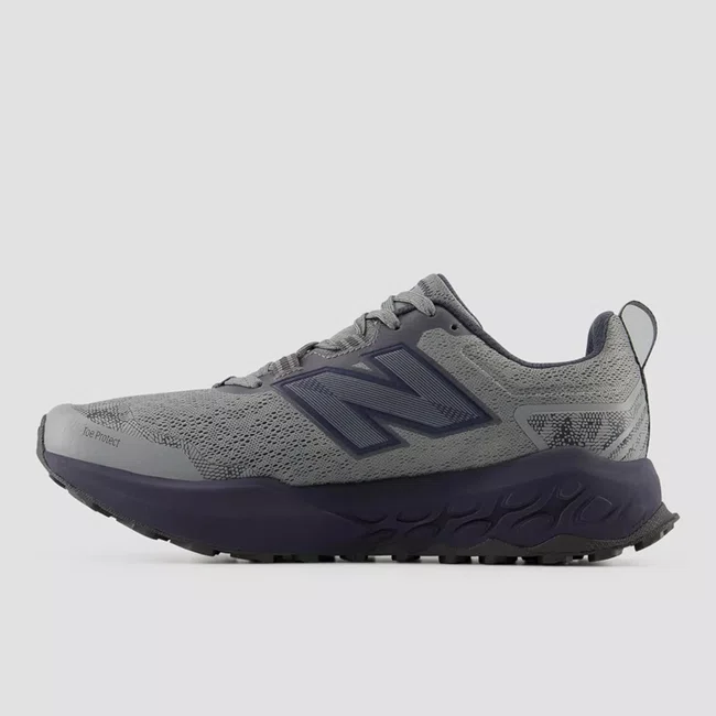 Tênis New Balance Fresh Foam Garoé V2 Masculino Acinzentado