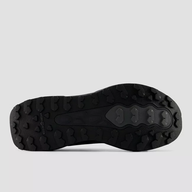 Tênis New Balance Fresh Foam Garoé V2 Masculino Preto