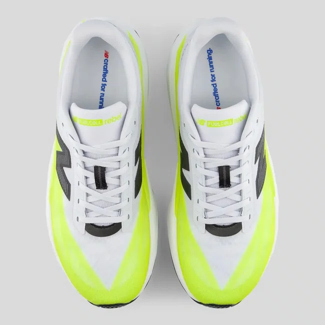 Tênis New Balance FuelCell Rebel v5 Masculino Gelo e Verde Neon