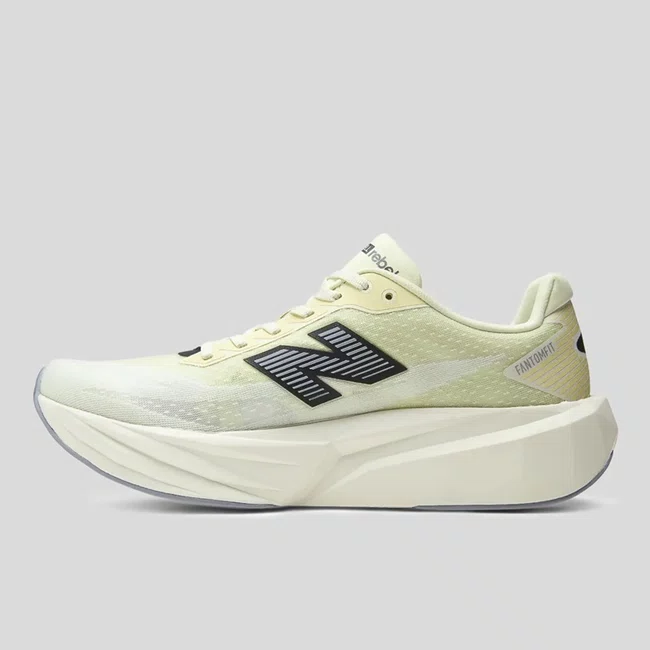 Tênis New Balance FuelCell Rebel v5 Masculino Verde e Cinza