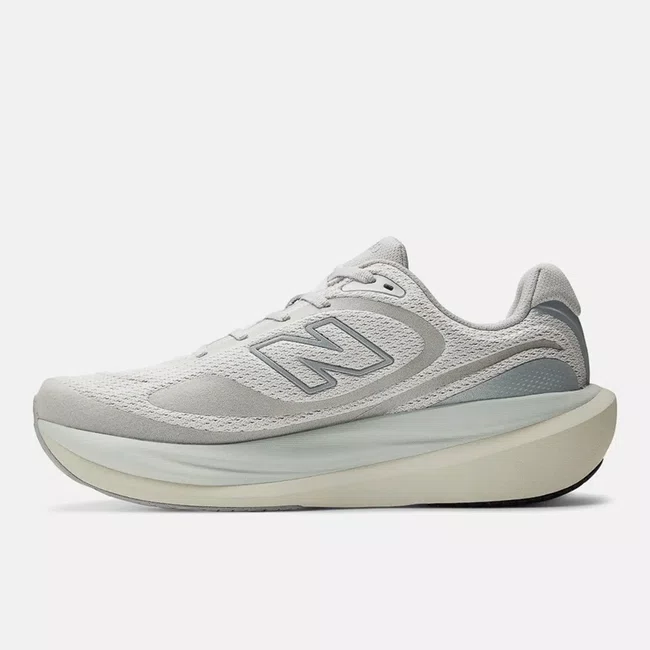 Tênis New Balance Infinion 1080 v15 Masculino Cinza Claro