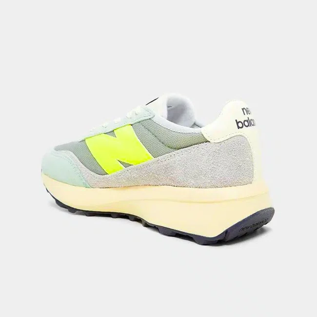 Tênis New Balance 370V1 Unissex Verde/Bege
