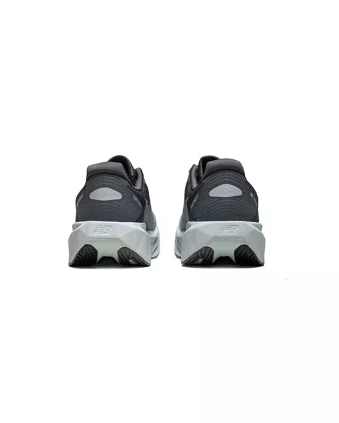 Tênis New Balance FuelCell Rebel v5 Masculino Grafite e Azul Claro