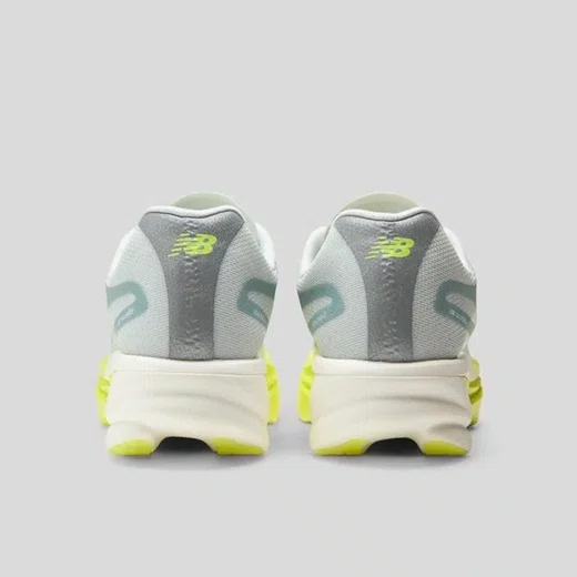 Tênis New Balance SuperComp Elite v6 Feminino Gelo e Verde Neon