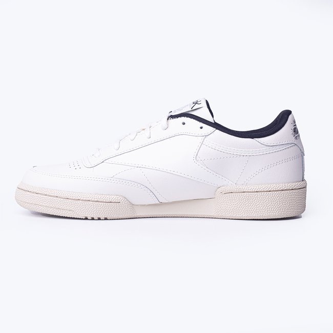 Tênis Reebok Club C 85 Unissex Bege Claro