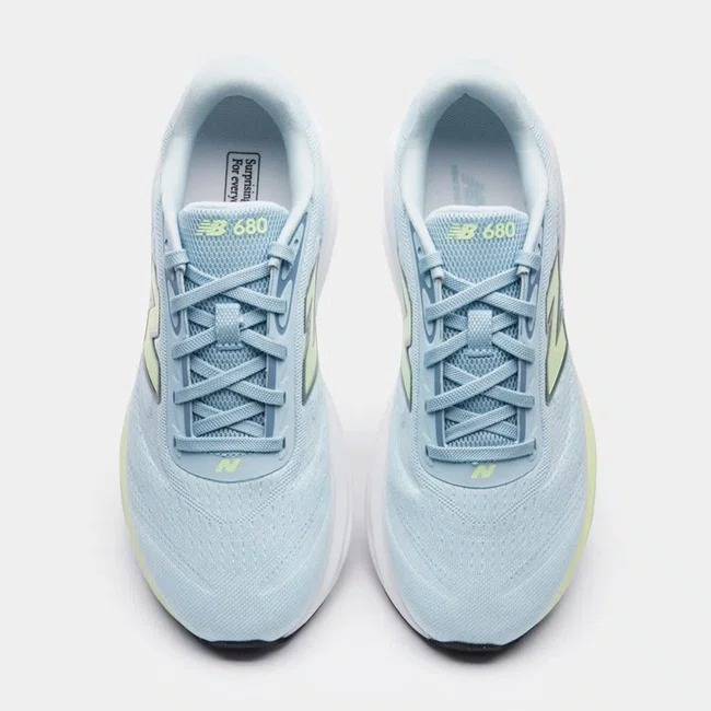 Tênis New Balance Fresh Foam 680v9 Feminino Azul Claro