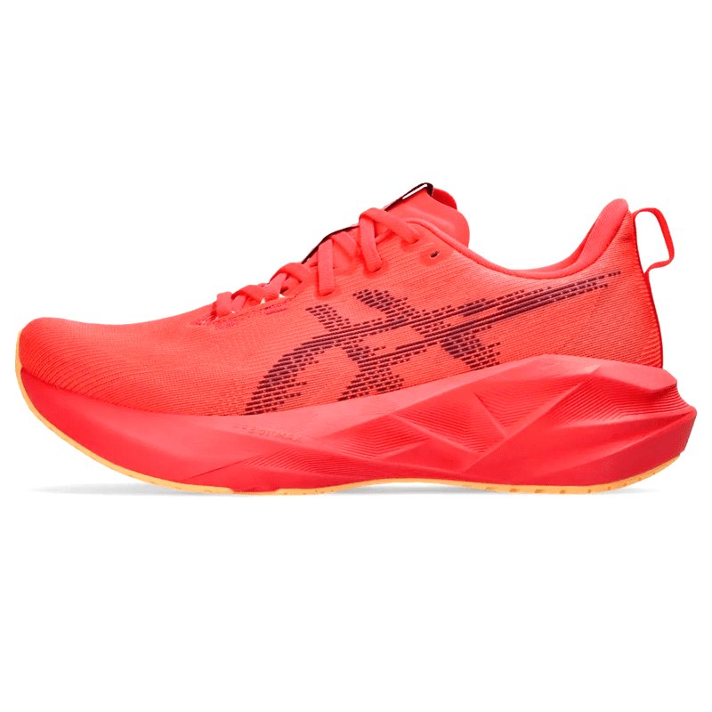 Tênis ASICS Novablast 5 Masculino Vermelho/Roxo Tênis ASICS Novablast 5 Masculino Vermelho/Roxo