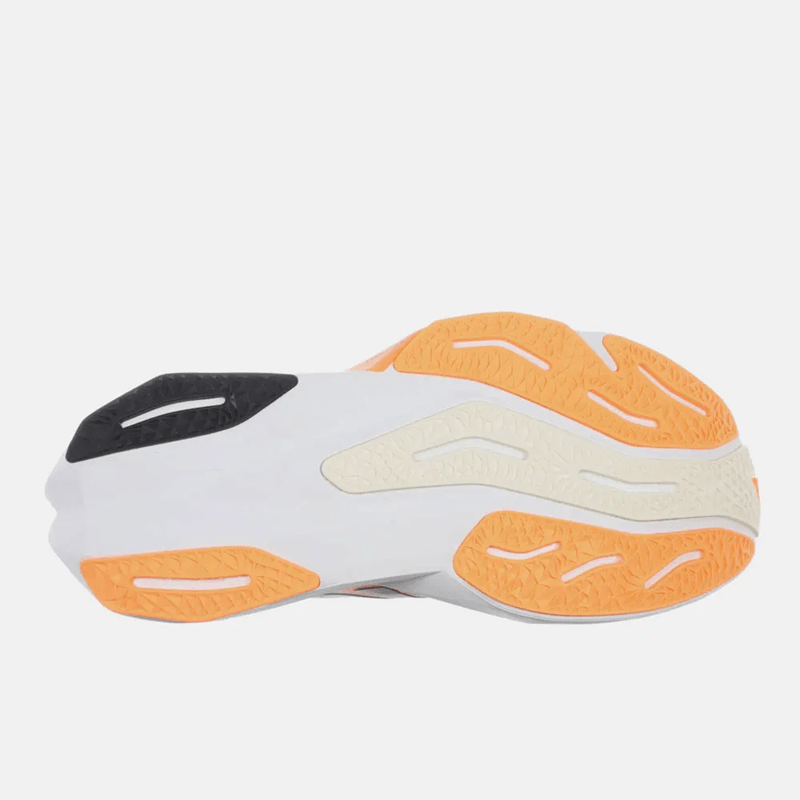 Tênis New Balance Fuelcell Rebel V4 Masculino Branco / Laranja Tênis New Balance Fuelcell Rebel V4 Masculino Branco / Laranja
