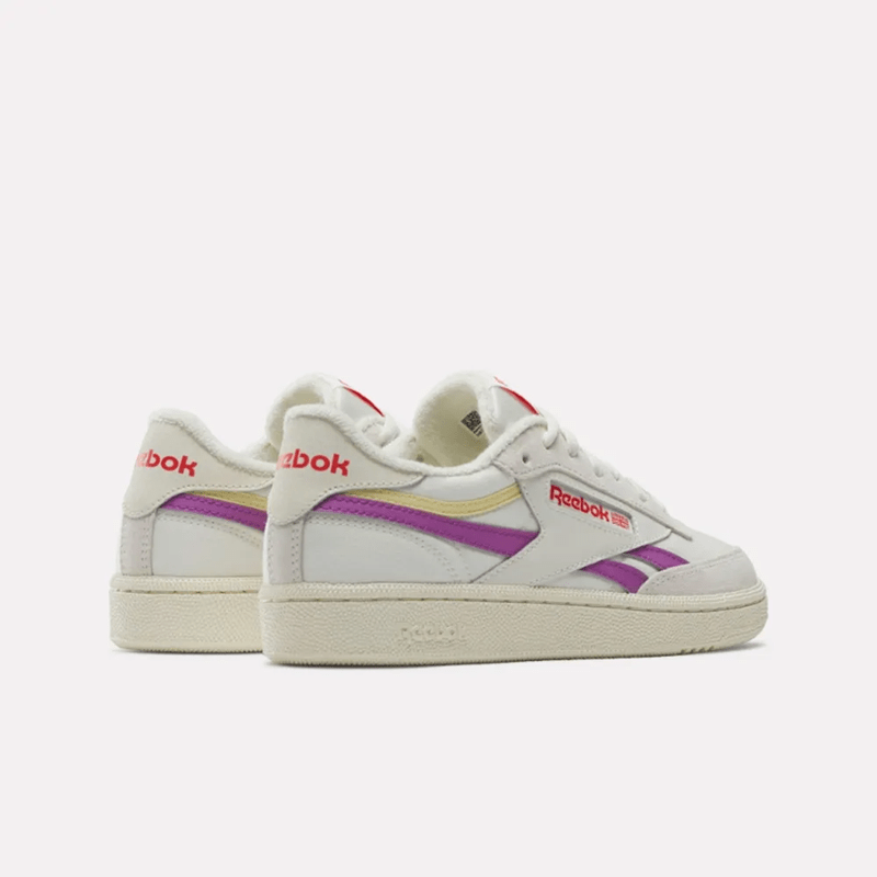 Tênis Reebok Club C Revenge Feminino Bege Tênis Reebok Club C Revenge Feminino Bege