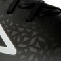 Chuteira Futebol Umbro Adamant Club Preto e Branco