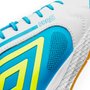 Chuteira Futsal Umbro Pro 5 Bump Branco e Azul