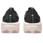 Tênis ASICS Novablast 5 Feminino Preto e Rosa