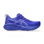 Tênis ASICS Novablast 5 Feminino Azul e Branco