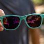 Óculos de Sol HUPI Brile Armação Verde Água Lente Roxa Espelhada