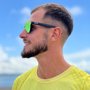 Oculos HUPI Seasons Preto - Lente Dourado Espelhada