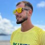 Oculos HUPI Seasons Preto - Lente Dourado Espelhada