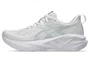 Tênis ASICS NOVABLAST 5 Feminino Branco/Cinza